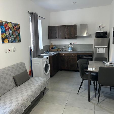St Gaetans Studio Apartment 6A Hamrun Exteriér fotografie